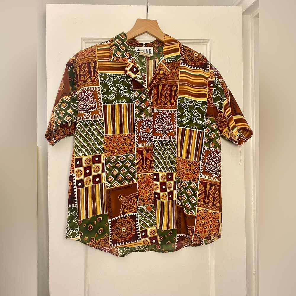 vintage button up blouse